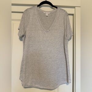 Athleta Heathered Gray & White Striped V-Neck Tee